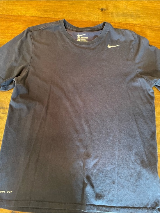 Nike Other - Nike short sleeve shirt